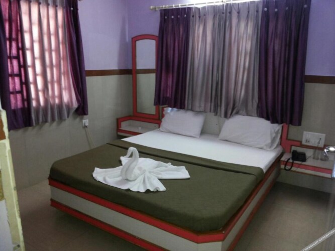 hotel shreenidhi