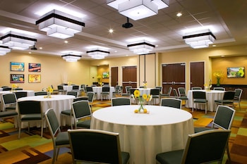Fairfield Inn & Suites Tustin Orange County,Los Angeles County>>Anaheim,4 star