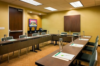 Fairfield Inn & Suites Tustin Orange County,Los Angeles County>>Anaheim,4 star