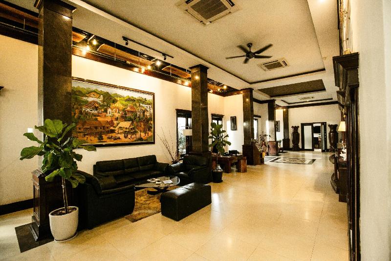 seasons riverside hotel