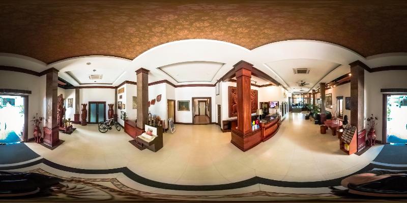 seasons riverside hotel