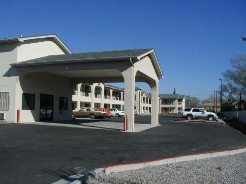 american inn and suites