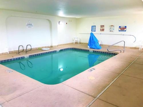 american inn and suites