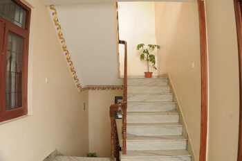 hotel brihaspati