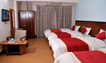hotel brihaspati