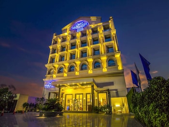 sarovar portico jalandhar