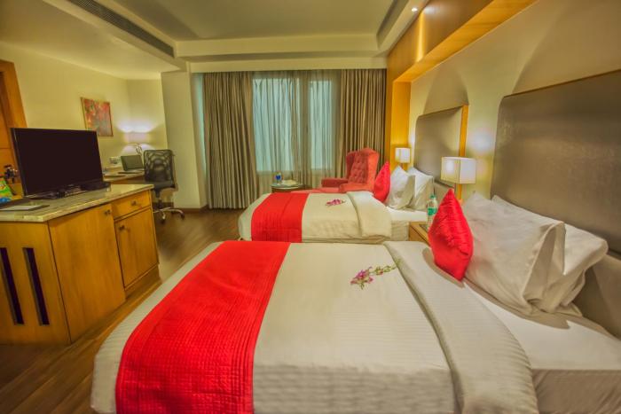 sarovar portico jalandhar