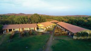 asiatic lion lodge