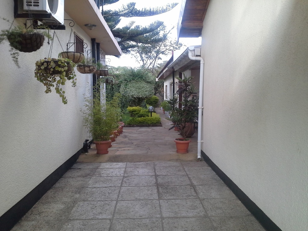 the milimani lodge