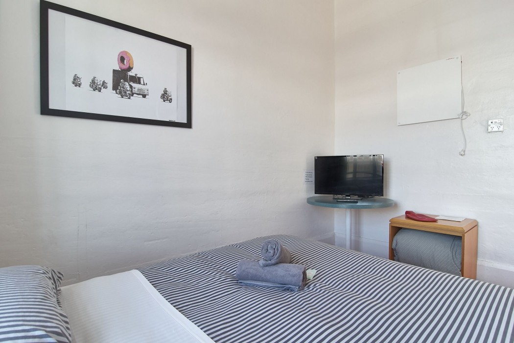 Jailhouse Accommodation - Hostel,Akaroa>>Addington,2 star