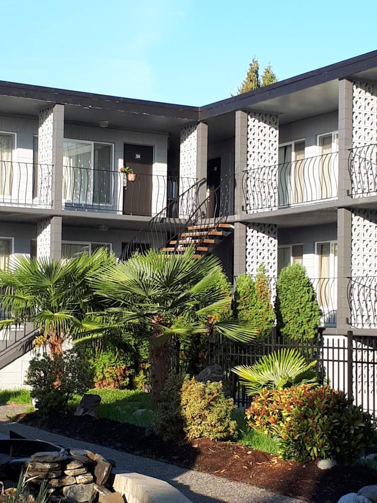 the port o call inn and suites
