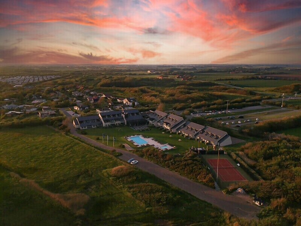 fletcher zuiderduin beachhotel