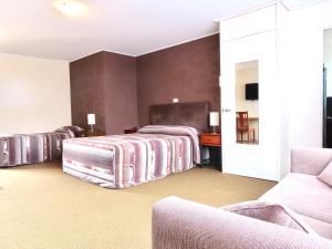 wedderburn goldseeker motel