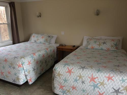 dolans motel
