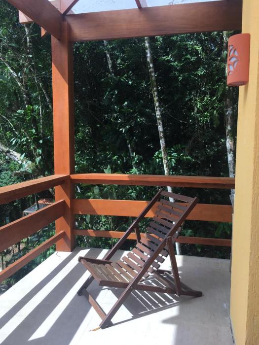 pousada pe da mata maresias