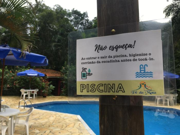 pousada pe da mata maresias