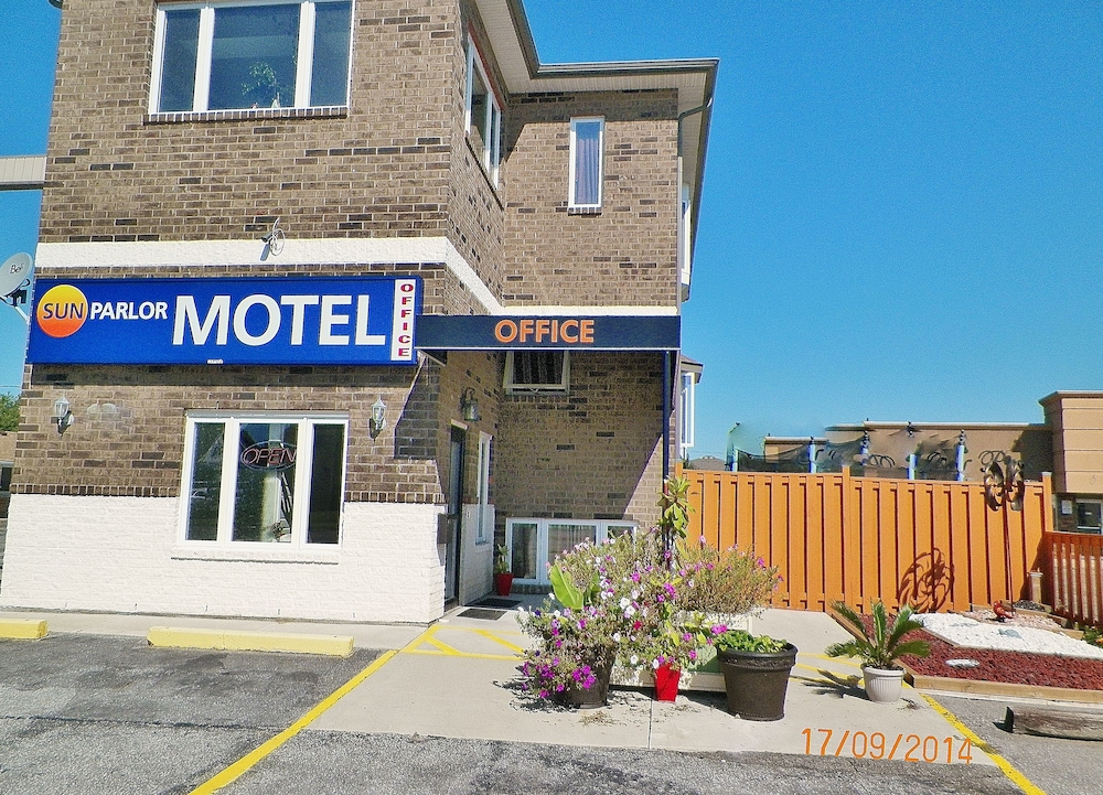 sun parlor motel