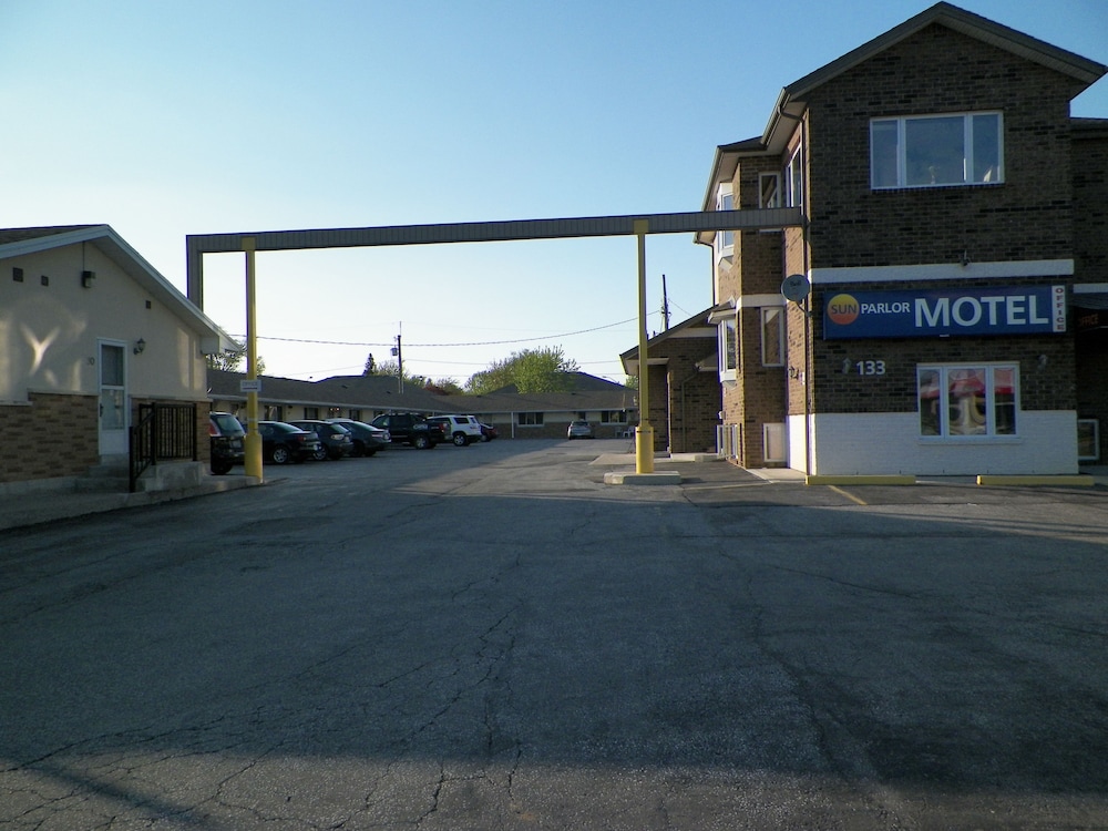 sun parlor motel
