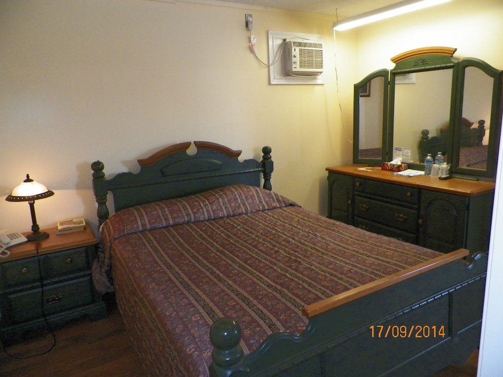 Sun Parlor Motel,Leamington>>Kingsville,2 star