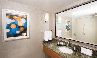 embassy suites by hilton cincinnati northeast blue ash