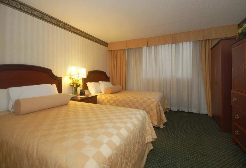 embassy suites by hilton cincinnati northeast blue ash