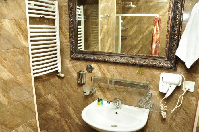 gallery lux hotel baku