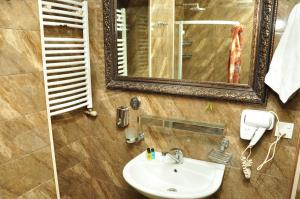 gallery lux hotel baku