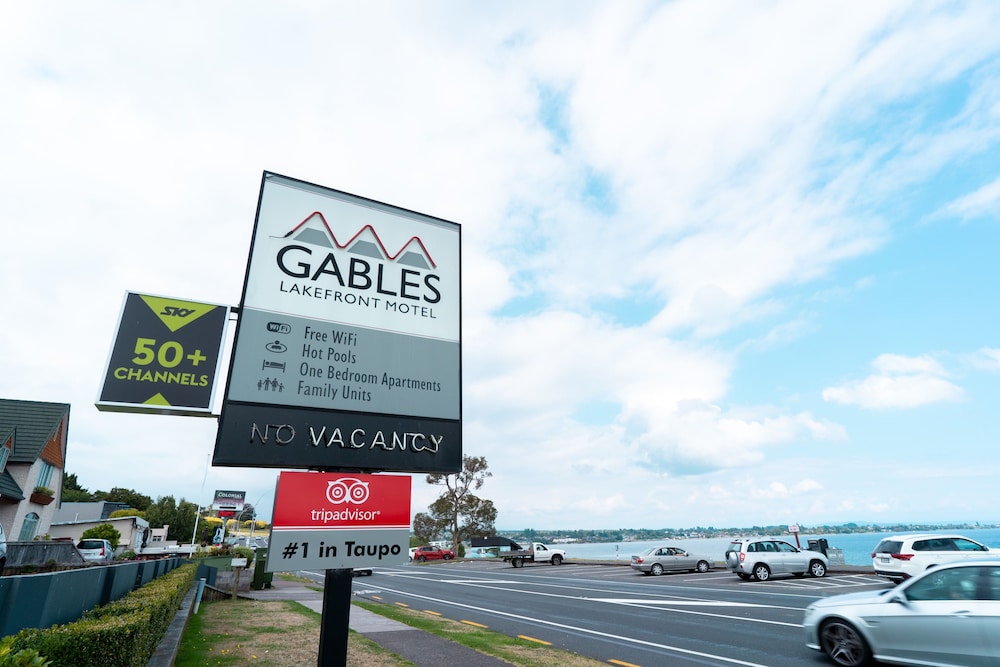 gables lakefront resort