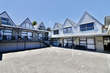 gables lakefront resort