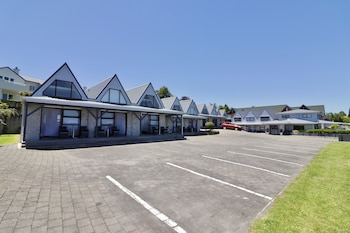 gables lakefront resort