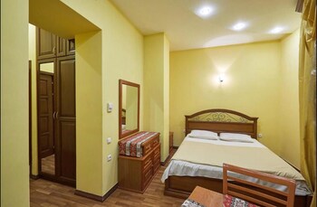 bella hotel