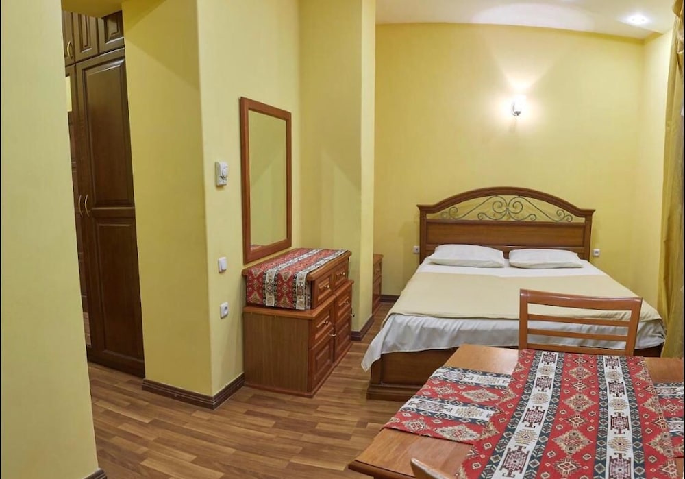 bella hotel