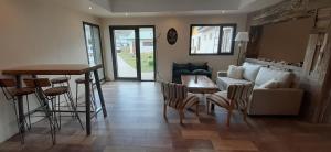 Hosteria Fitz Roy Inn,El Chalten>>El Calafate,3 star