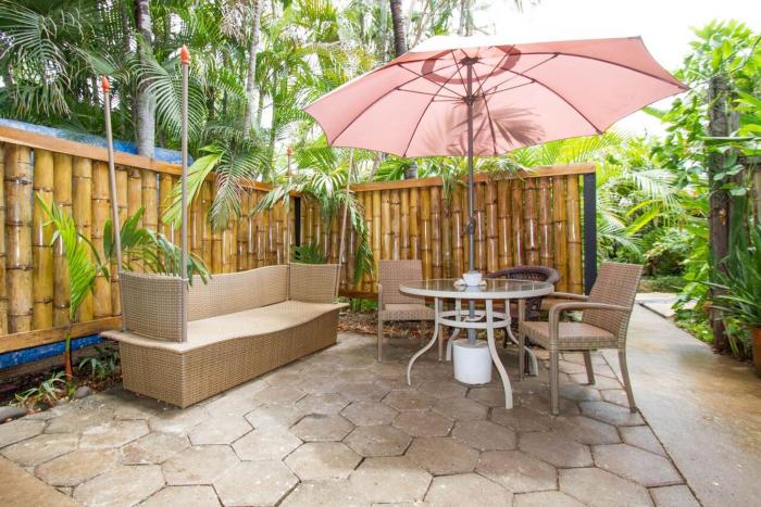 hotel tamarindo village