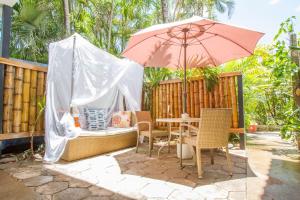 hotel tamarindo village