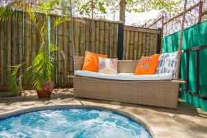 hotel tamarindo village