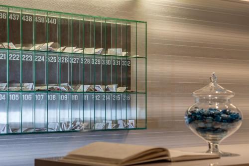 genius hotel downtown