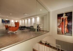 genius hotel downtown