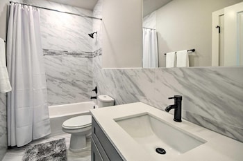 genius hotel downtown