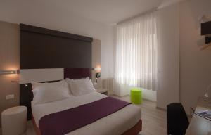 genius hotel downtown