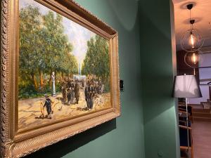 genius hotel downtown