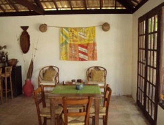 pousada aracas village