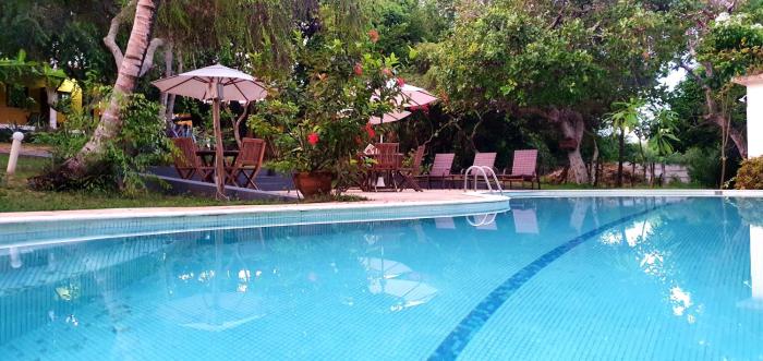 pousada aracas village