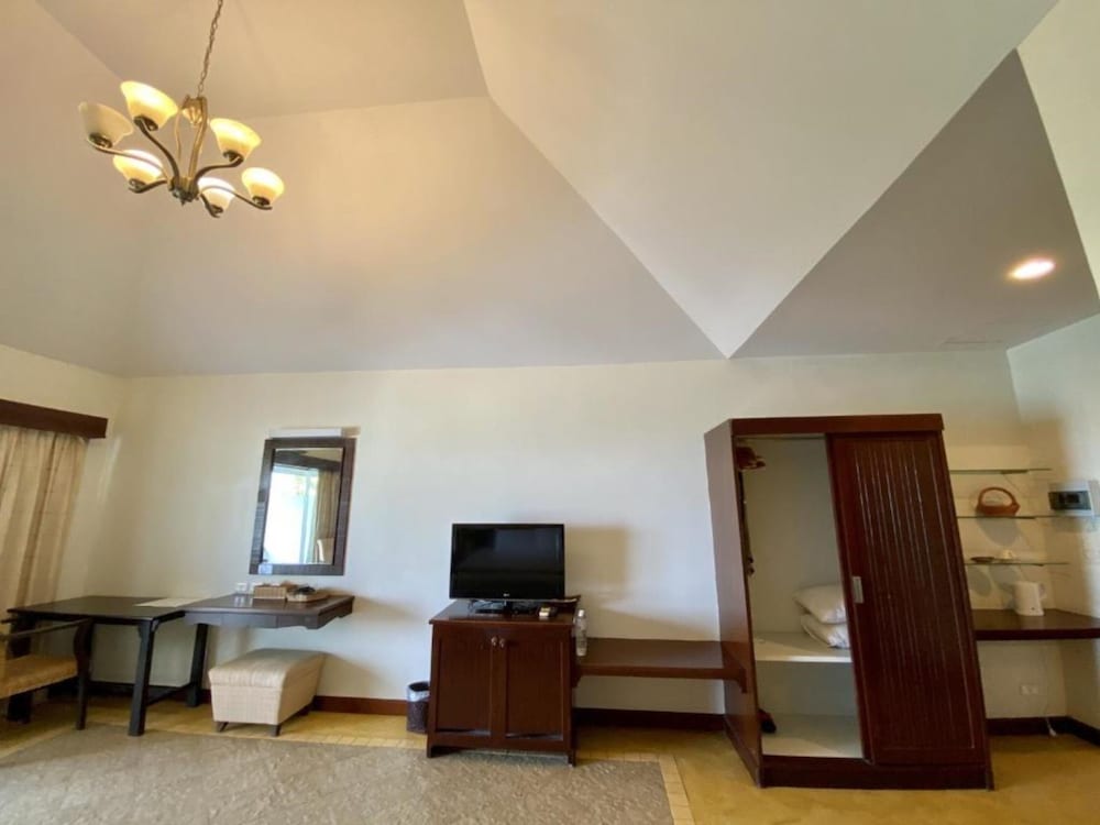 golden pine beach resort and spa