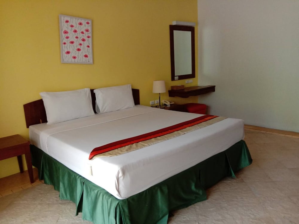 golden pine beach resort and spa