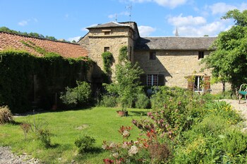 Domaine D'alcapies,Saint-Jean-D'alcapies>>Rodez,3 star