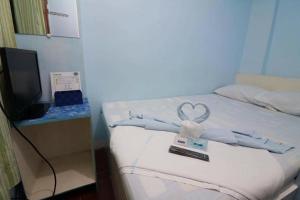 the beach anne boracay