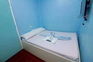 the beach anne boracay