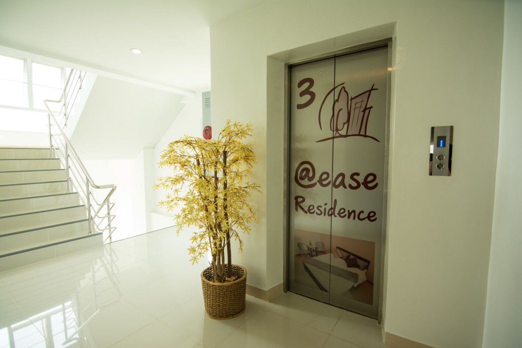 at ease hotel suvarnabhumi
