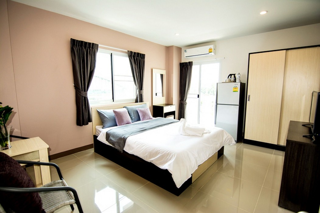 at ease hotel suvarnabhumi